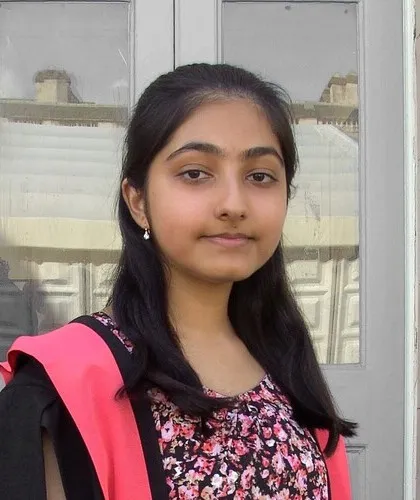 Portrait of Manisha Sahota